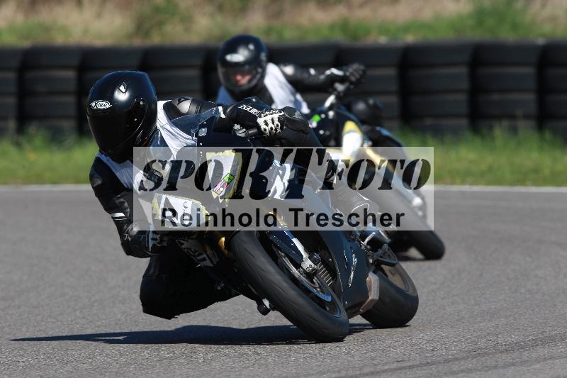 /Archiv-2022/08 17.04.2022 Speer Racing ADR/Instruktorengruppe/7